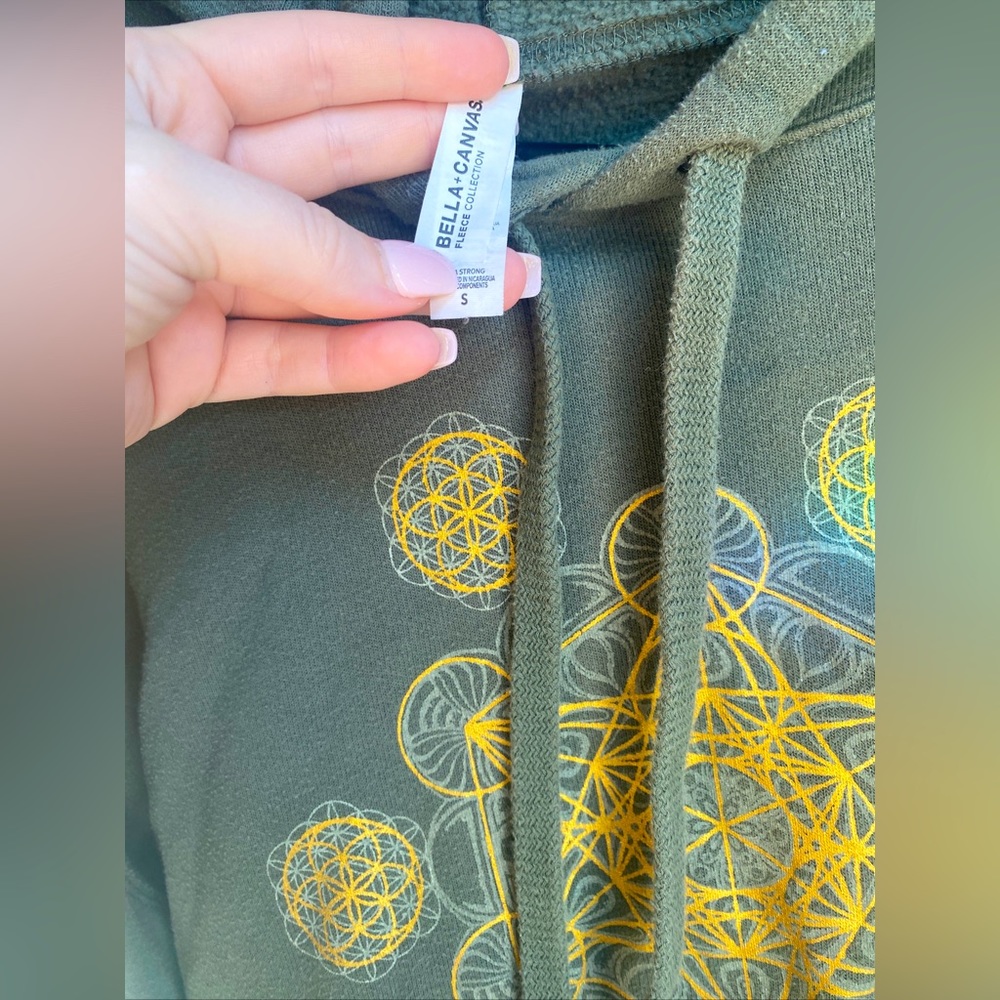 Bella And Canvas Sacred Geometry Cropped Hoodie Women’s Size S